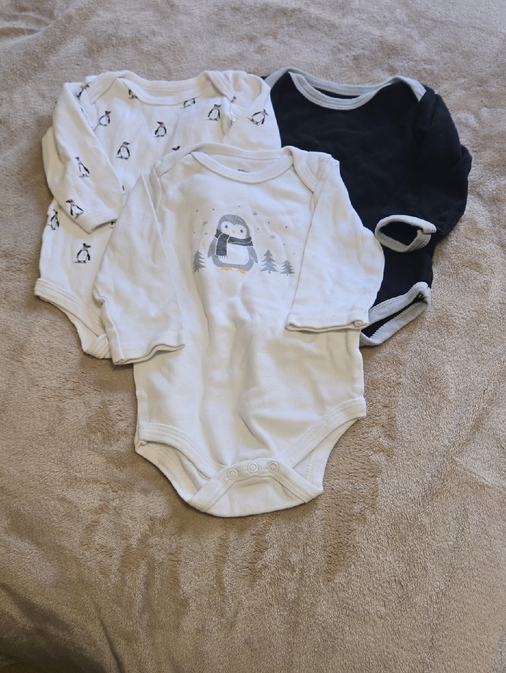 HB Set Of 3 Baby Long-Sleeve Bodysuits